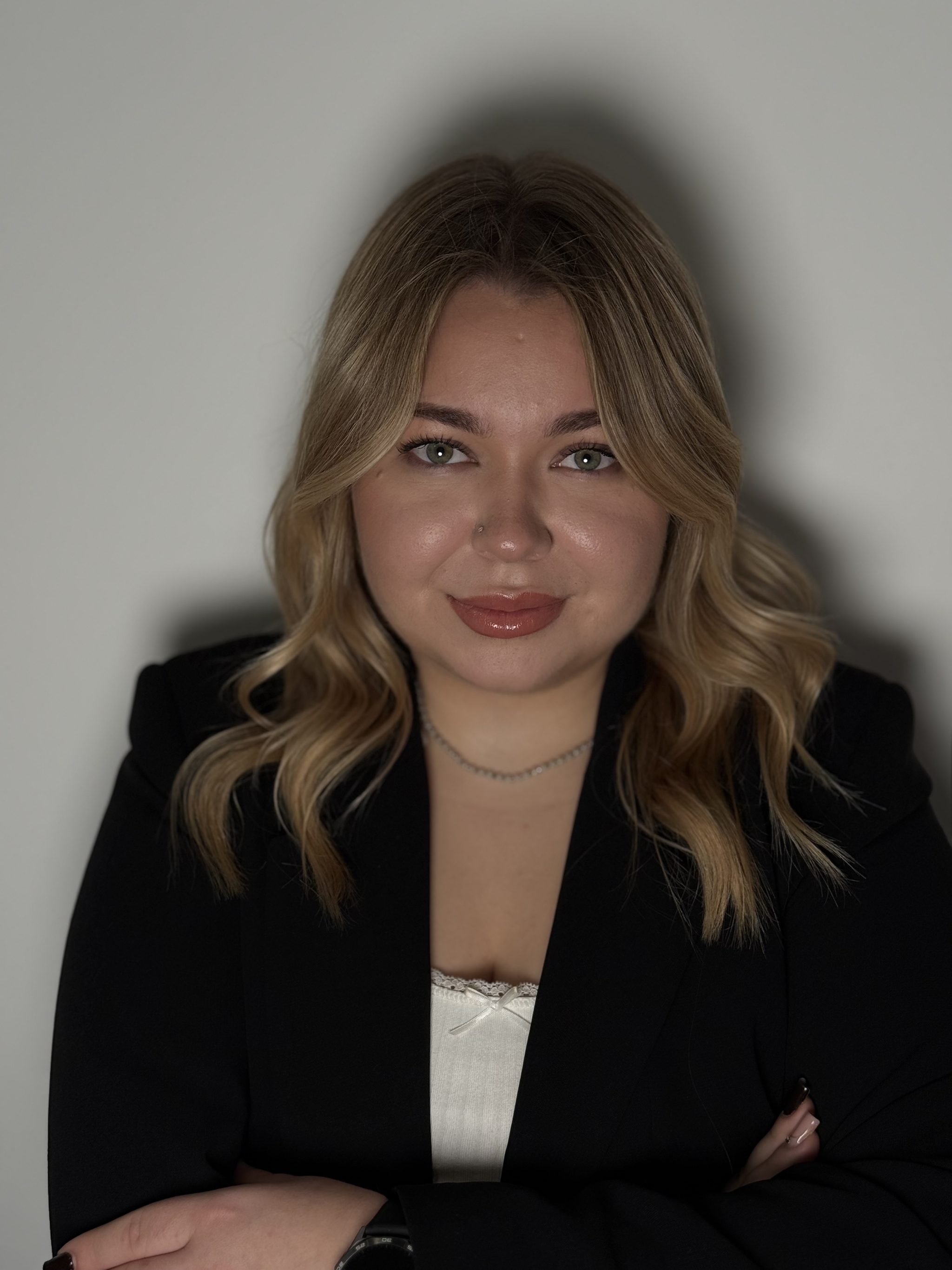 Olga — stylistka fryzur w Atelier Urody Wioletty Zychowicz