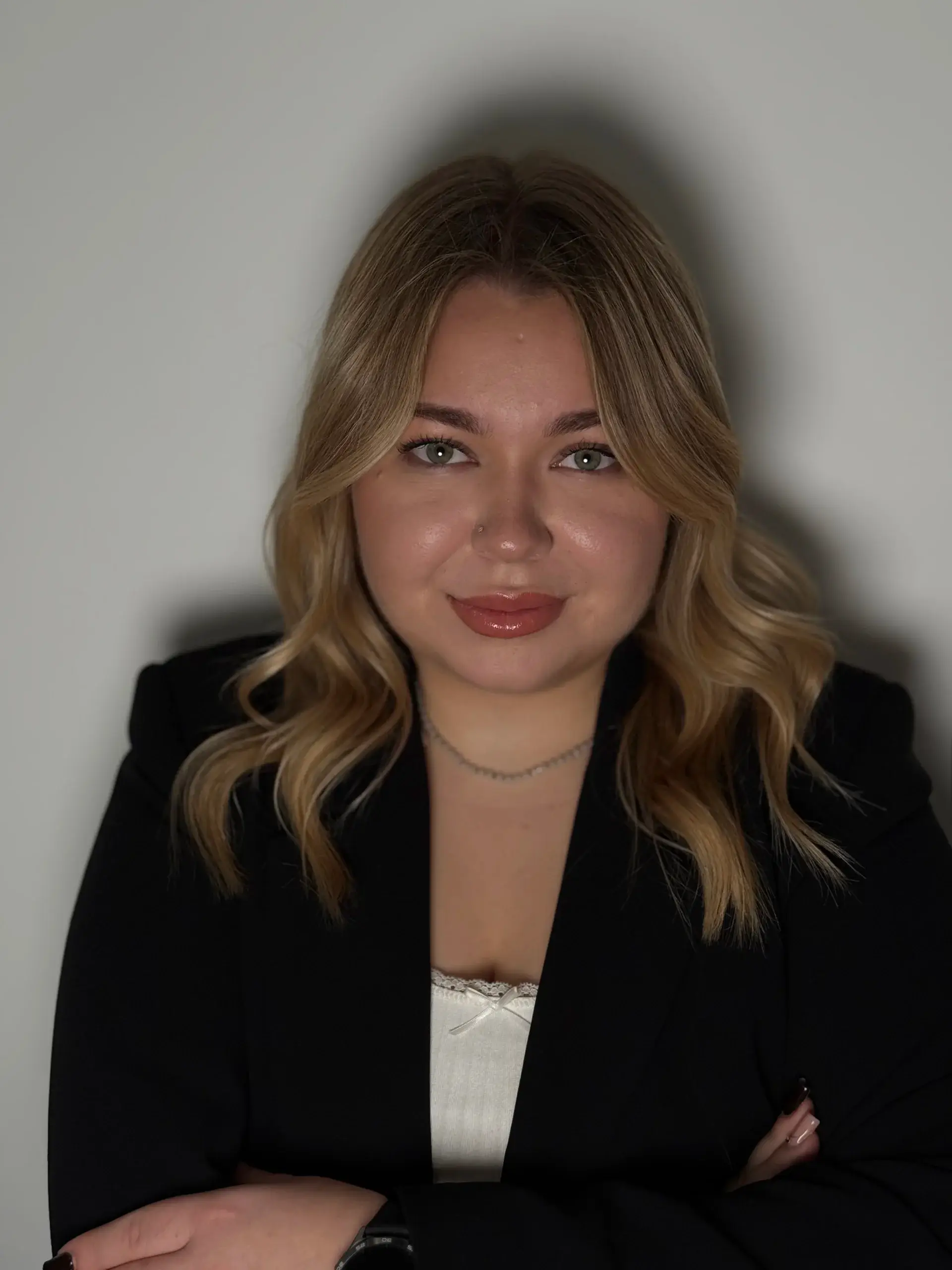 Olga — stylistka fryzur w Atelier Urody Wioletty Zychowicz